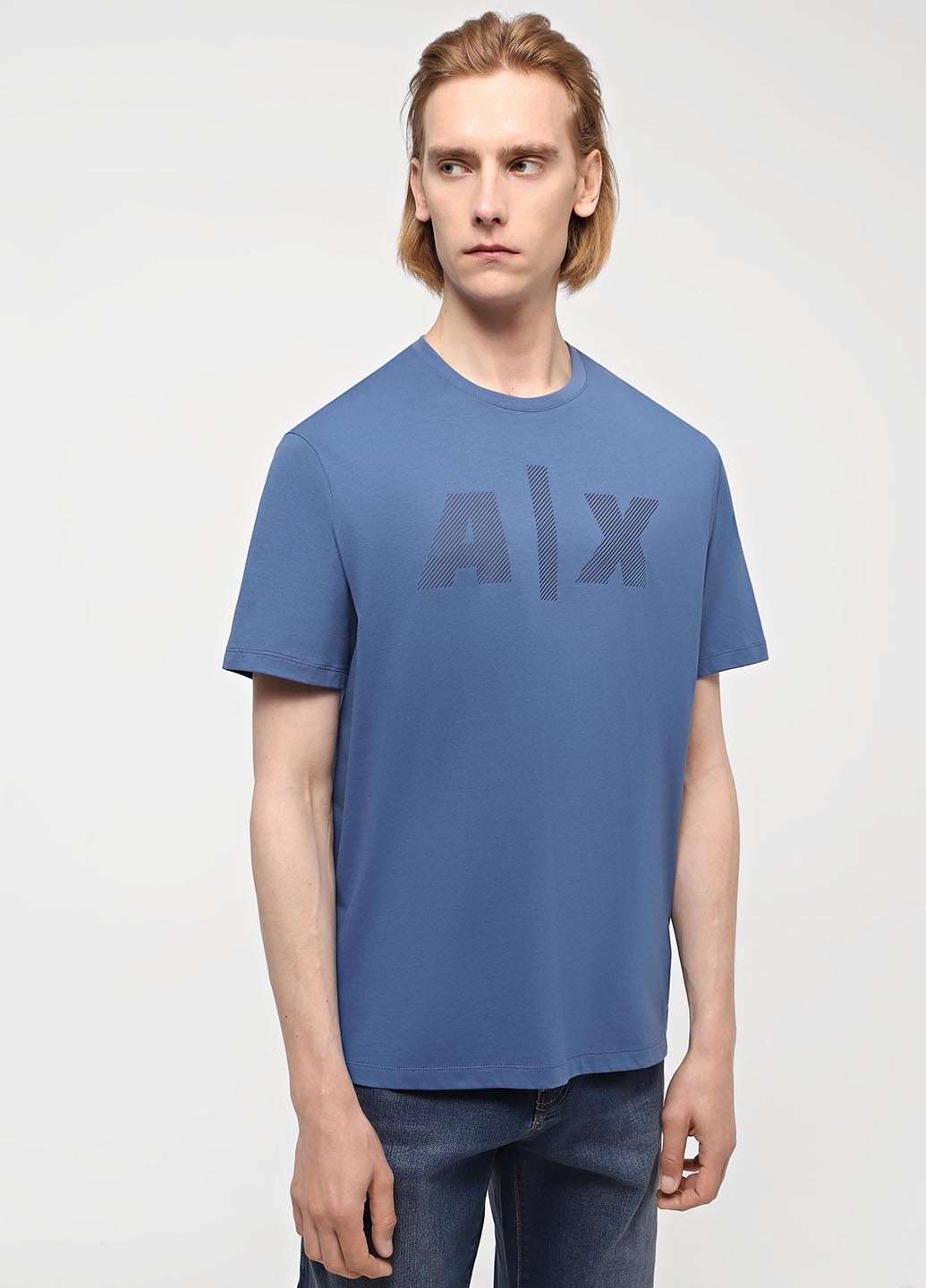 Синяя футболка Armani Exchange