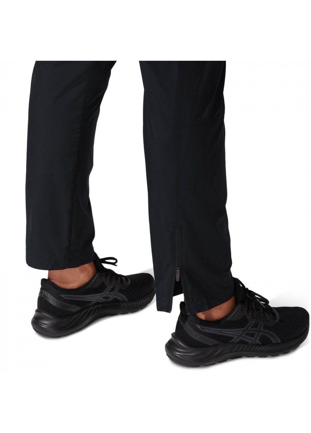 Черные кэжуал демисезонные зауженные брюки Asics
