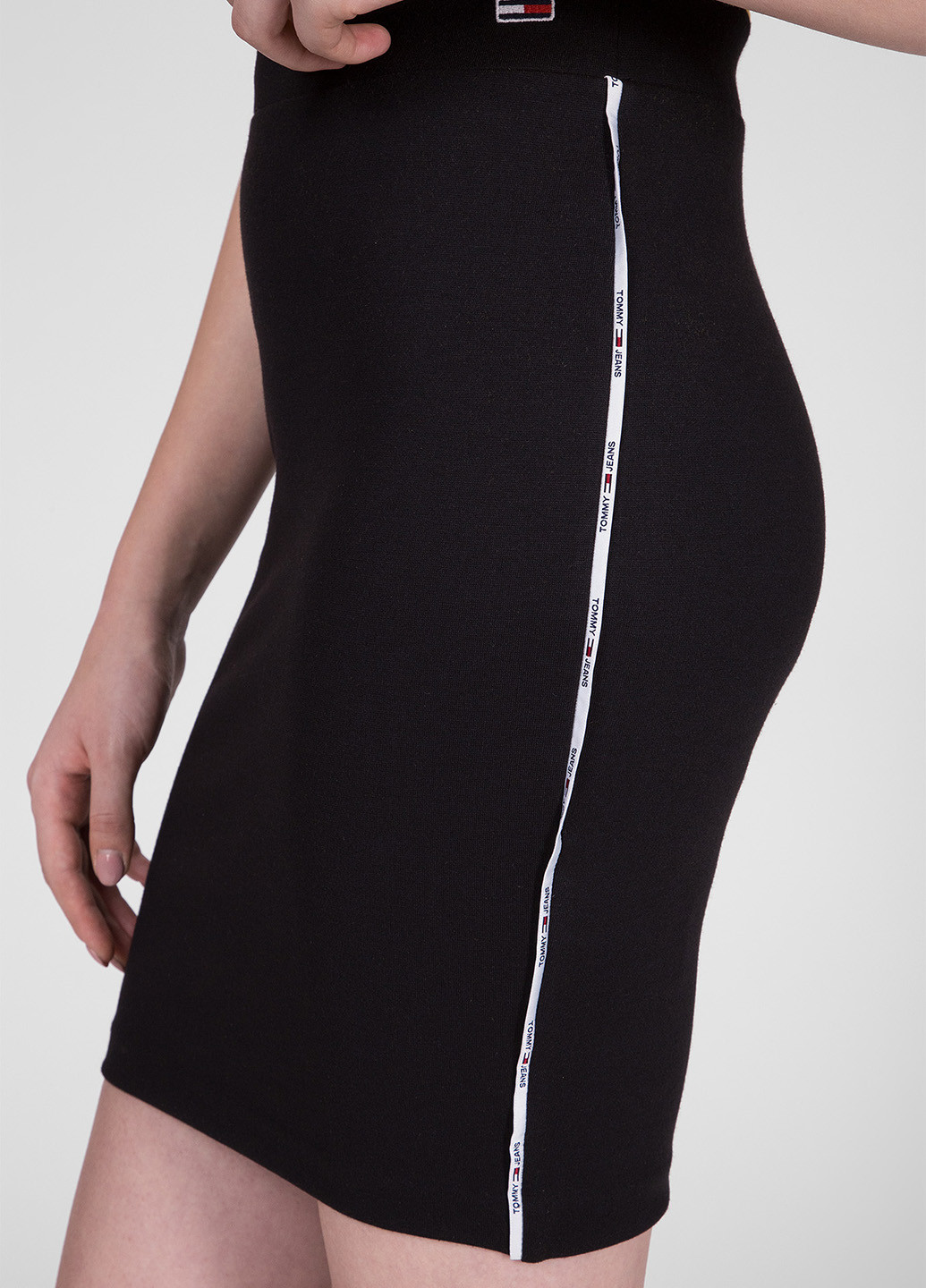 Черная кэжуал однотонная юбка Tommy Hilfiger карандаш