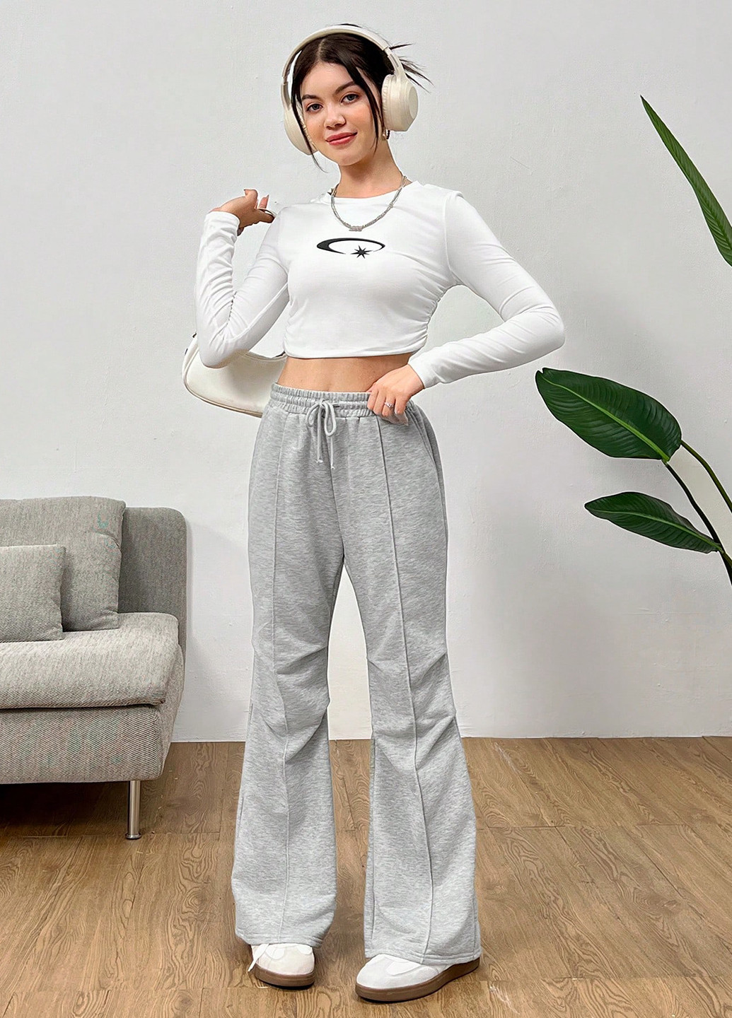 Серые кэжуал демисезонные клеш брюки SHEIN