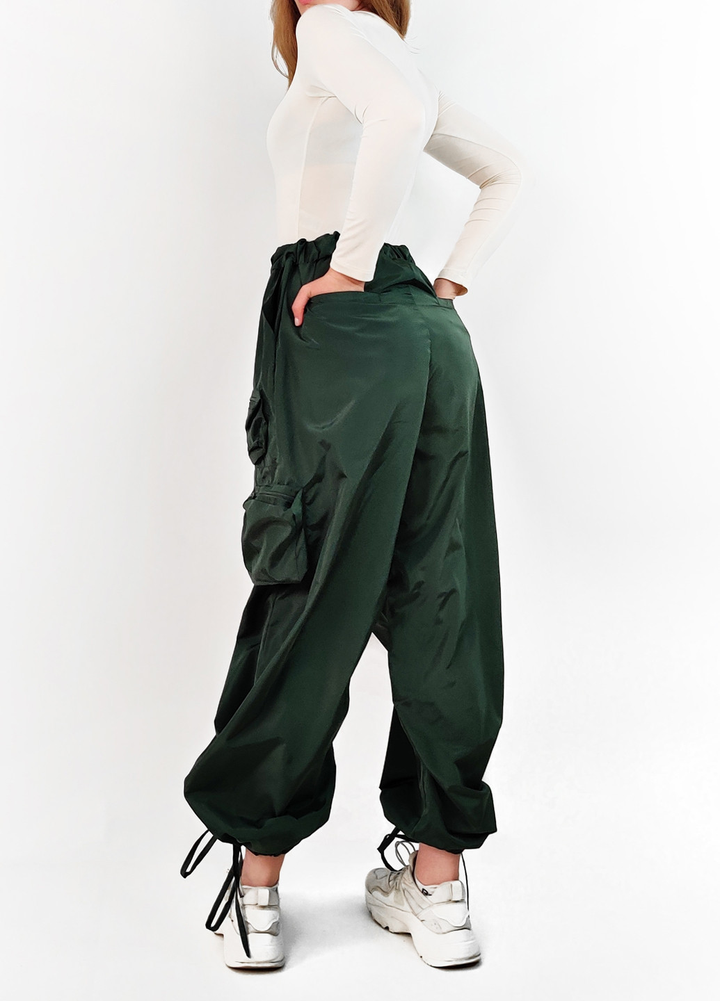 Темно-зеленые кэжуал демисезонные карго брюки Boohoo