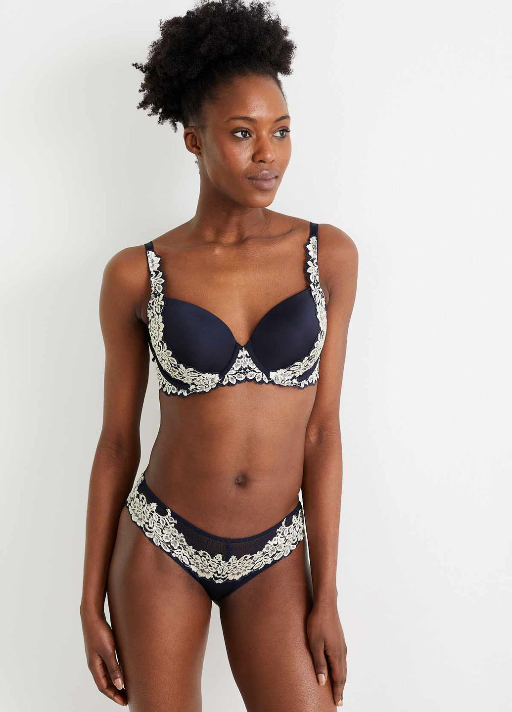 Темно-синій корбей бюстгальтер C&A з кісточками поліамід