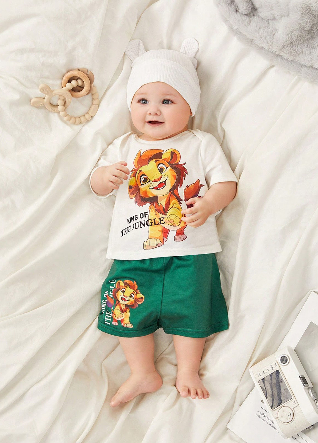 Комбінований літній комплект (футболка, шорти) SHEIN