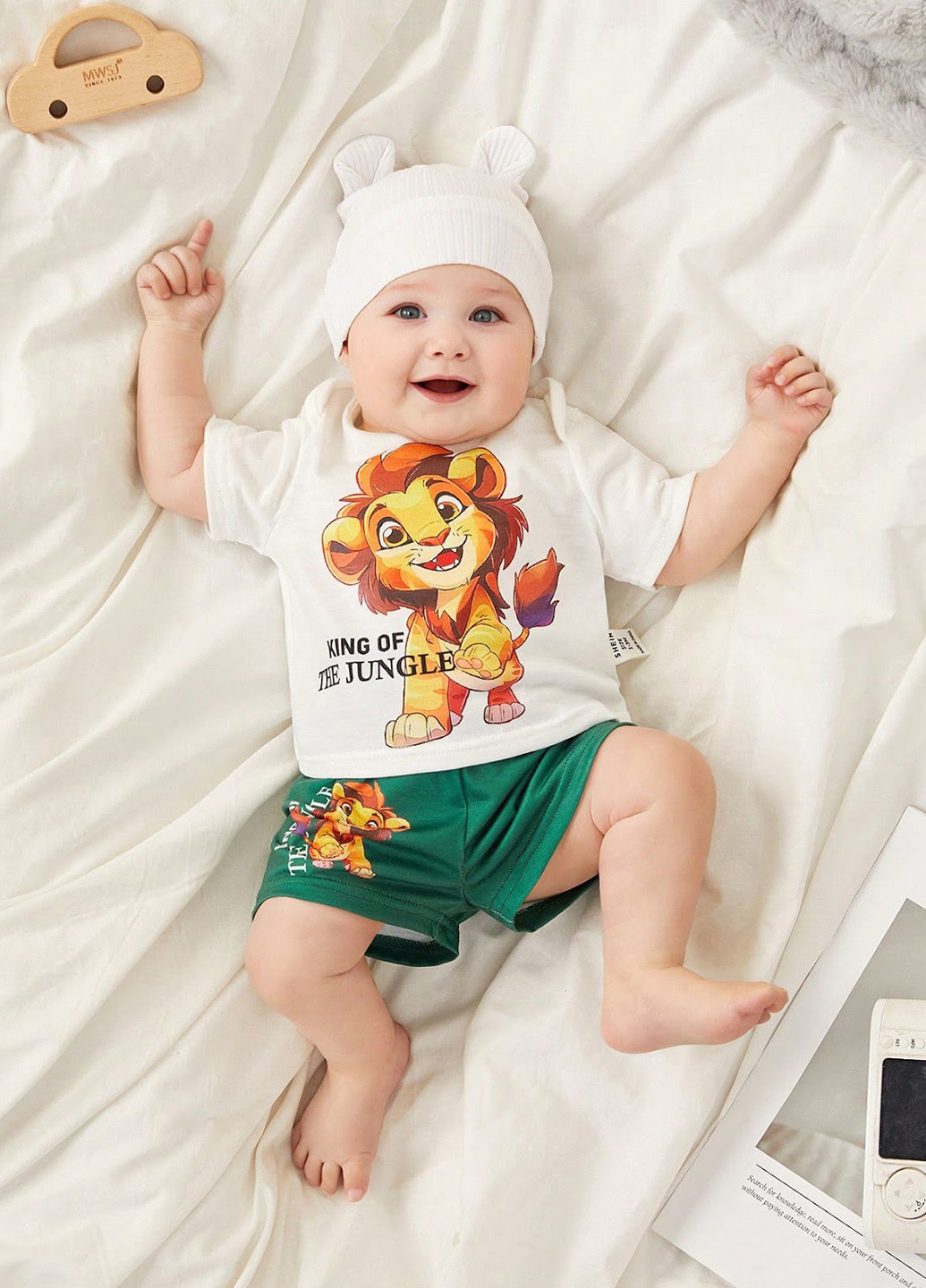 Комбінований літній комплект (футболка, шорти) SHEIN