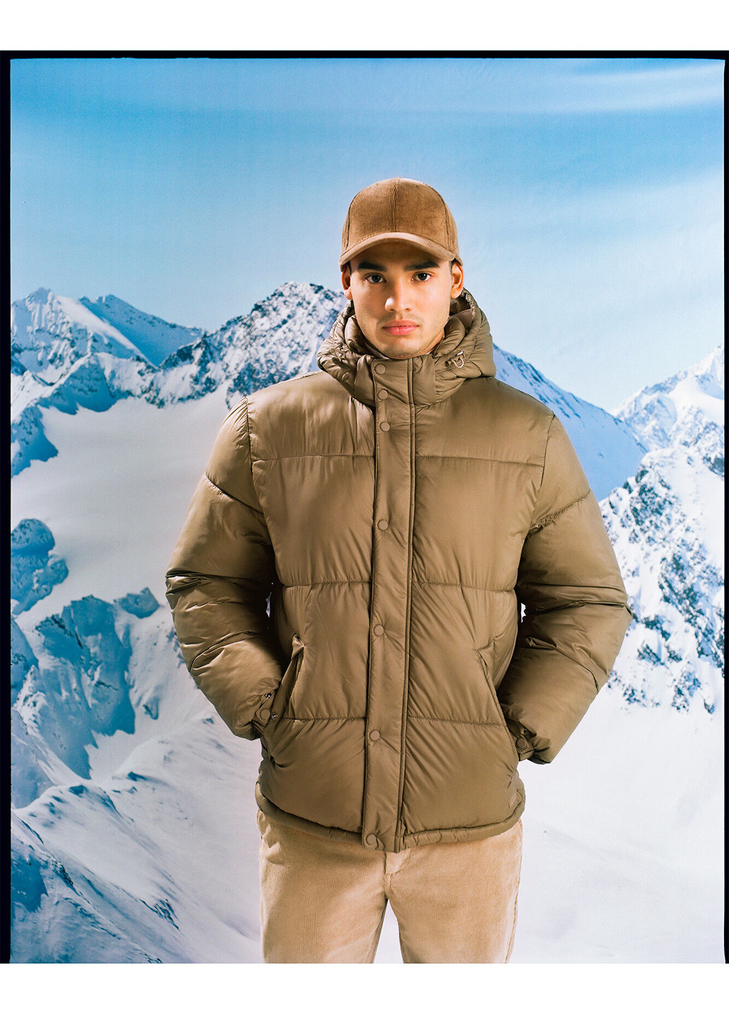 Оливкова (хакі) зимня куртка Springfield