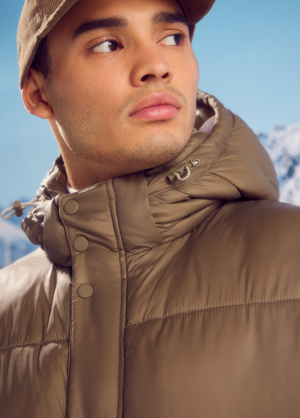 Оливкова (хакі) зимня куртка Springfield