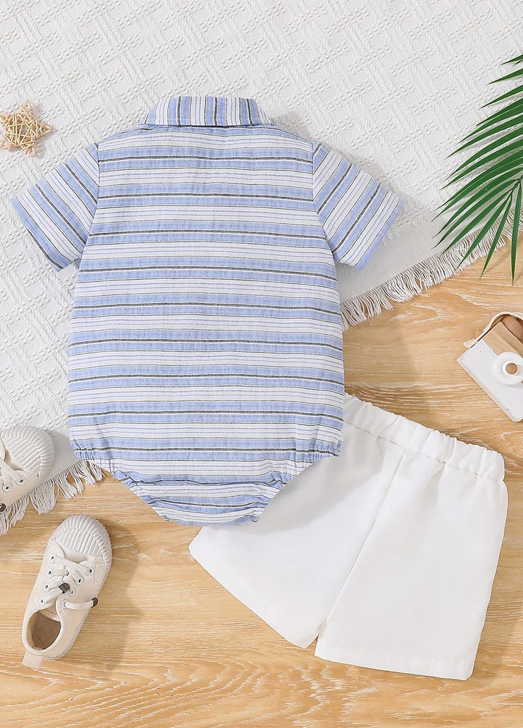 Синий летний комплект (боди, шорты) SHEIN