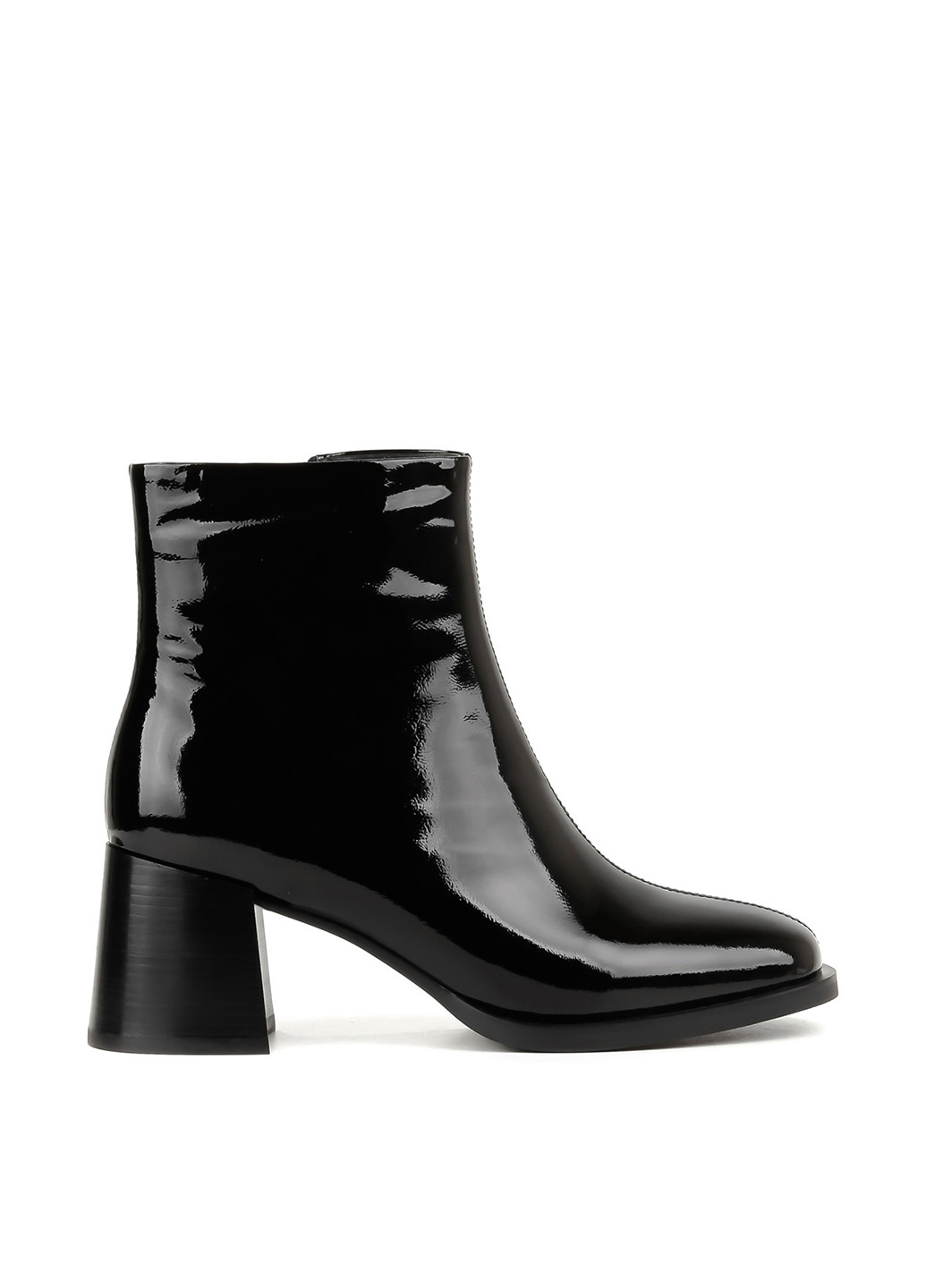 Черные демисезонная ботильоны Le'BERDES