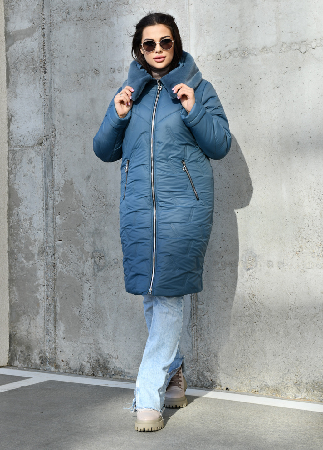 Світло-синя зимня куртка Miledi