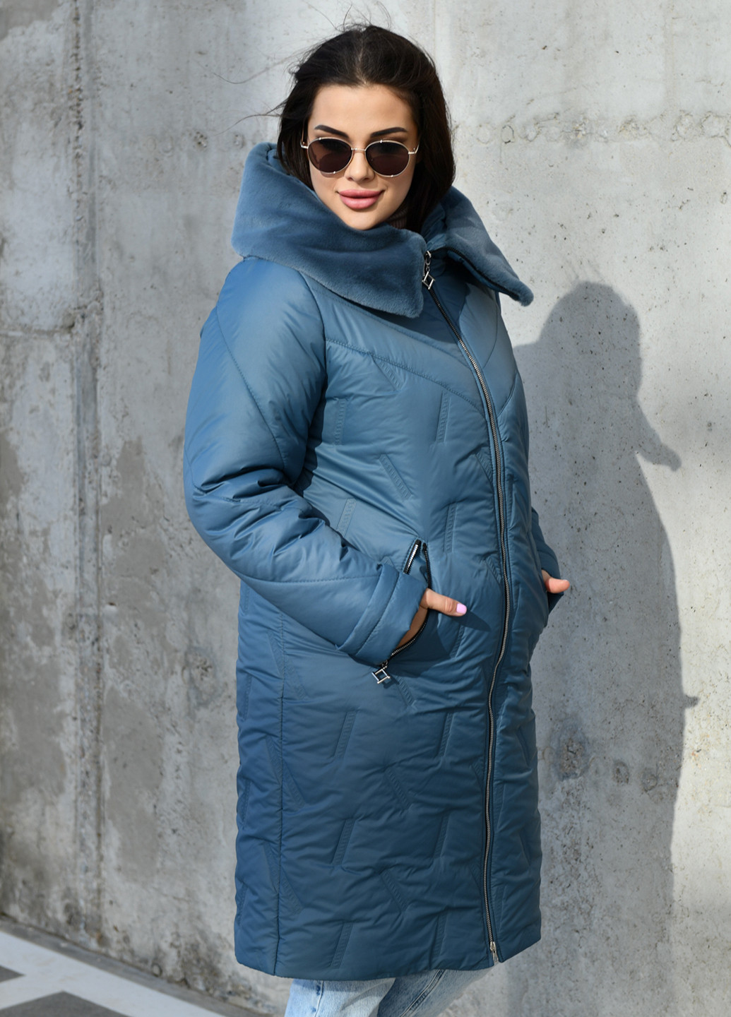 Светло-синяя зимняя куртка Miledi
