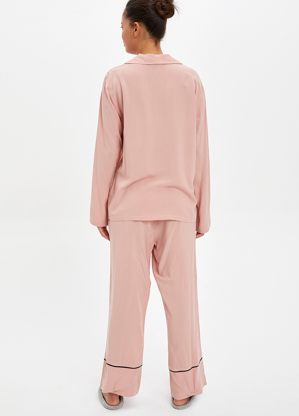 Розовая всесезон пижама рубашка + брюки DeFacto