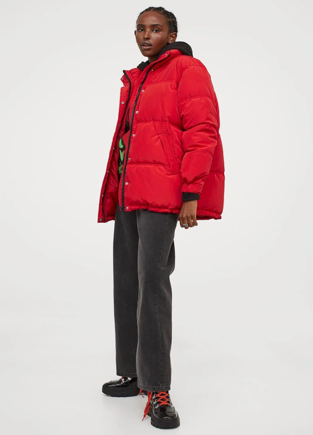 Красная зимняя куртка H&M