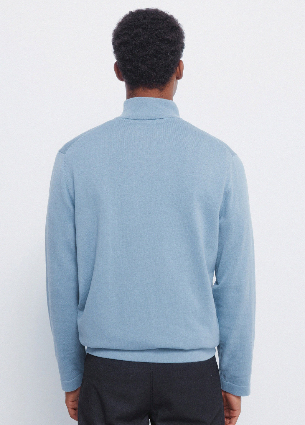 Голубой демисезонный свитер Springfield