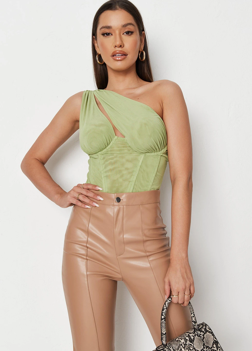 Топ Missguided (260378193)