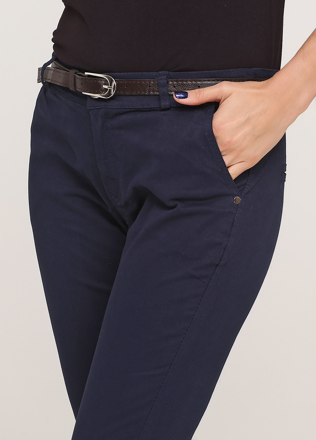 Темно-синие кэжуал демисезонные зауженные брюки Made in Italy