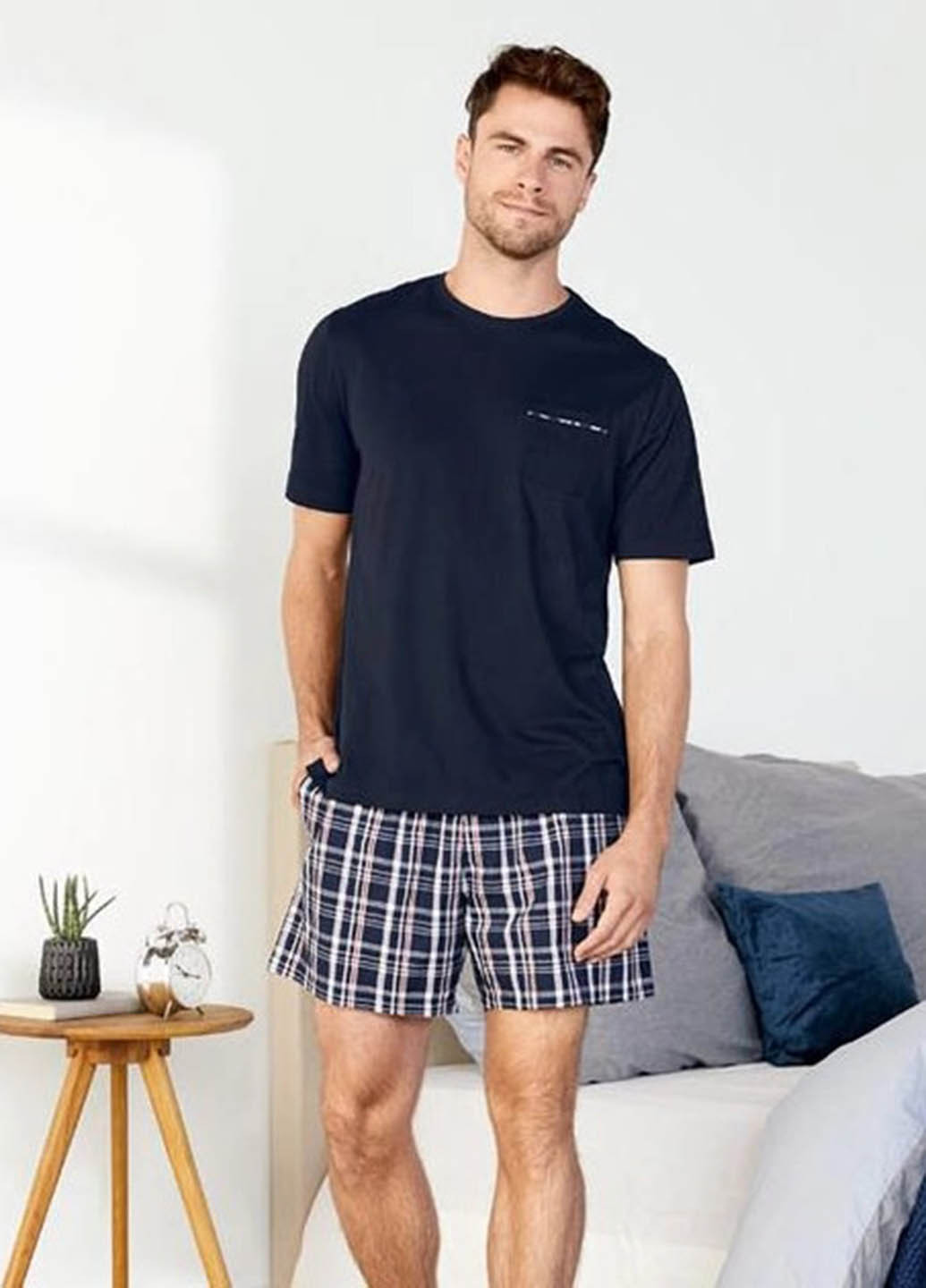 Пижама (футболка, шорты) Livergy (277234076)