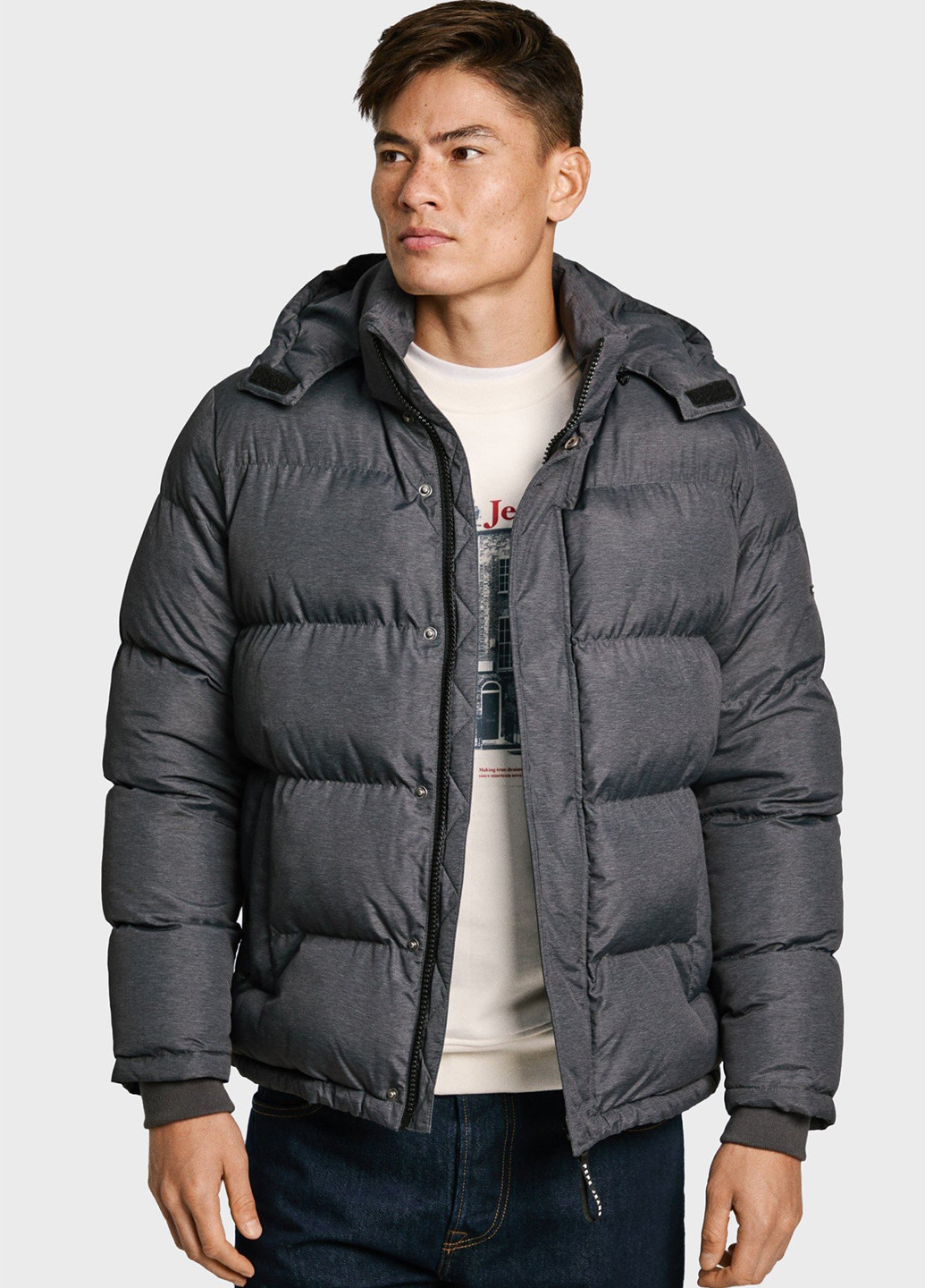 Серая зимняя куртка Pepe Jeans