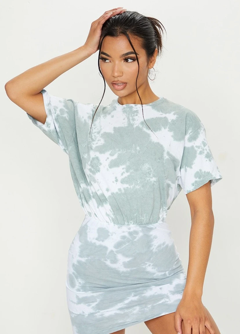 Білий кежуал сукня PrettyLittleThing однотонна
