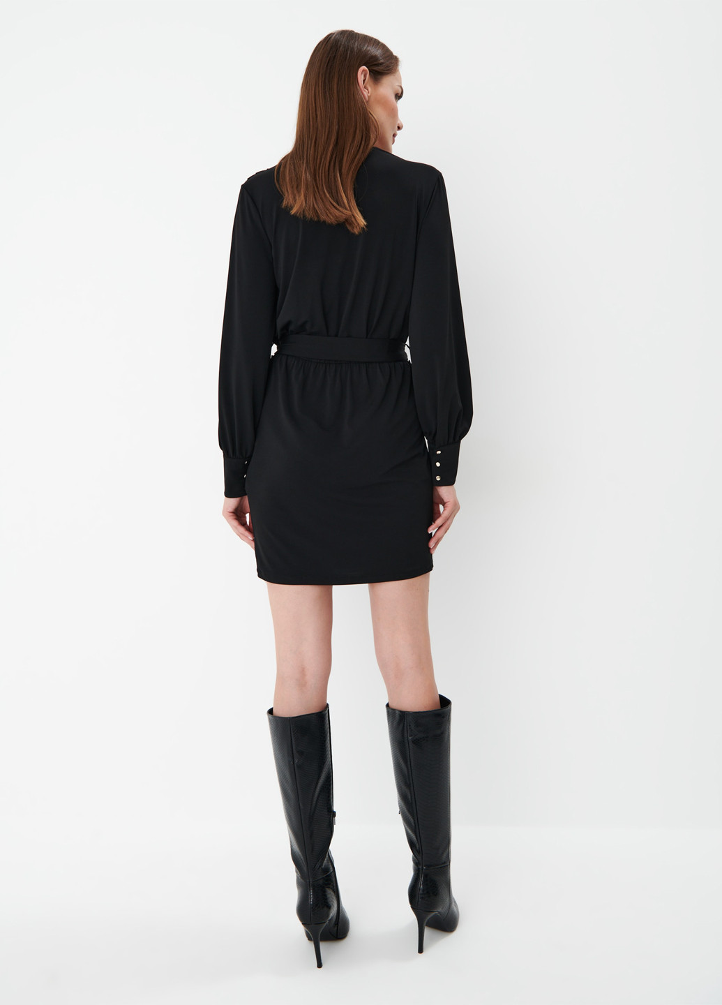 Чорна кежуал сукня на запах Mohito однотонна