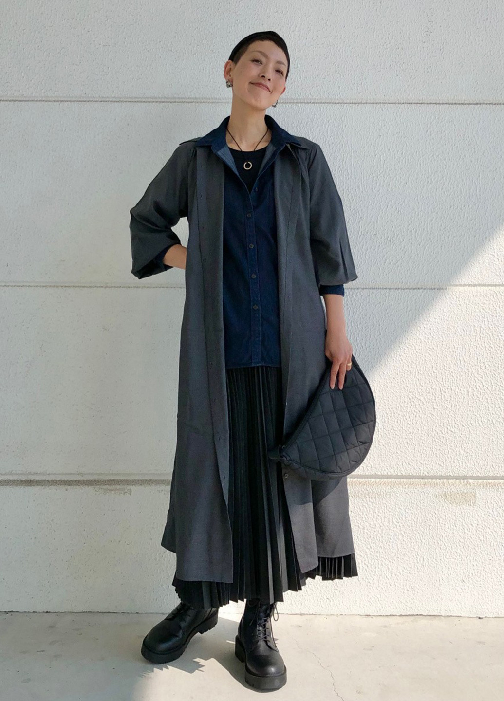 Серое кэжуал платье рубашка Uniqlo однотонное