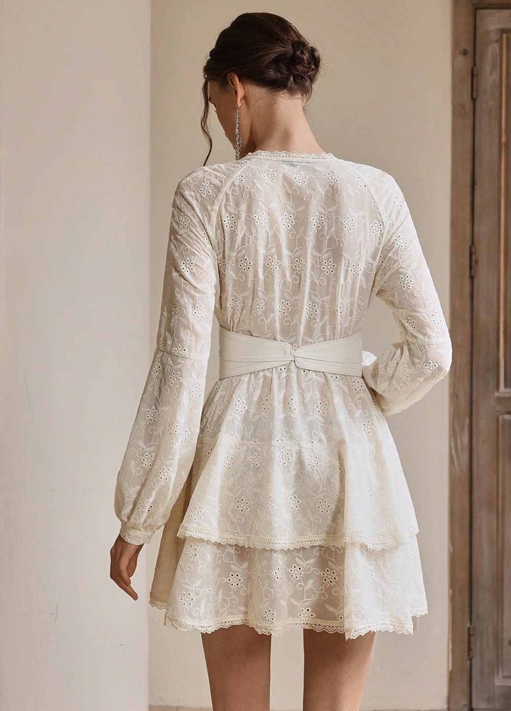 Кремова святковий сукня кльош SHEIN однотонна