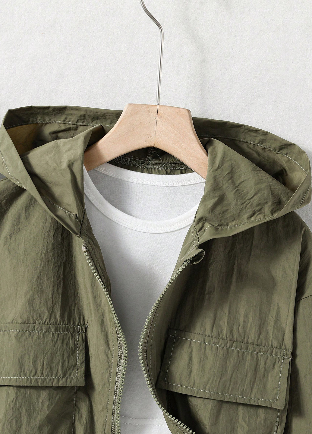 Оливкова (хакі) демісезонна куртка SHEIN