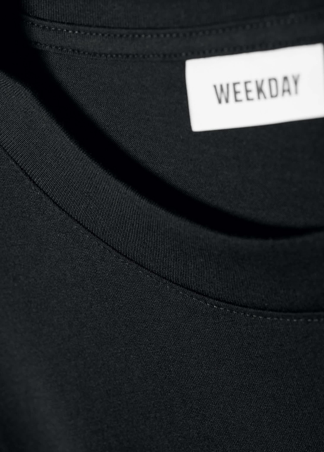 Чорна кежуал сукня сукня-футболка Weekday однотонна