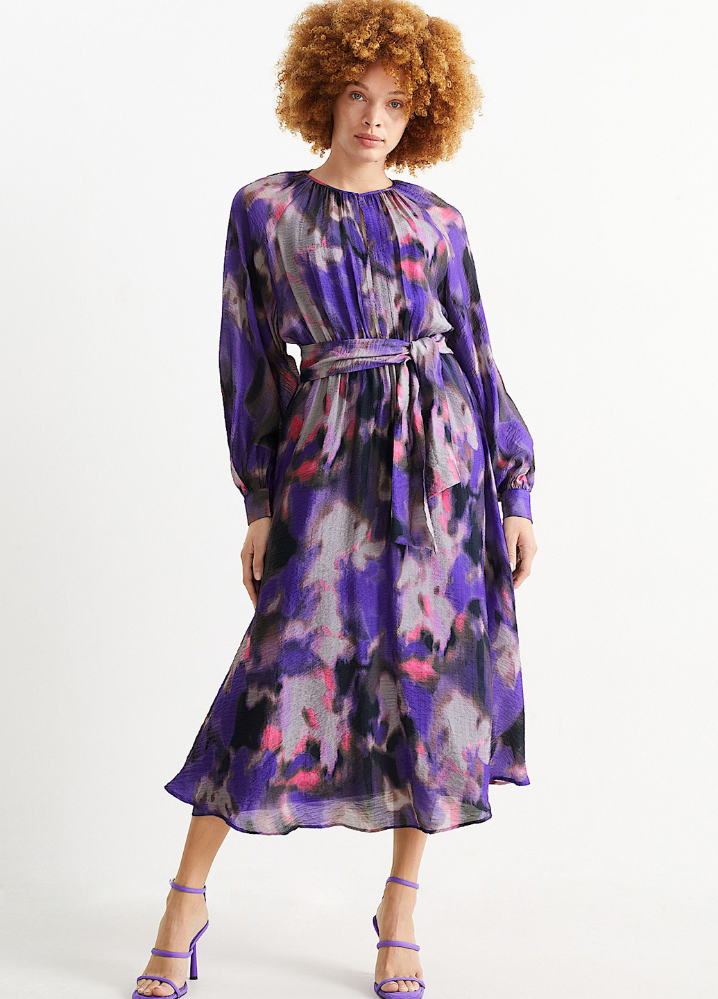Фіолетова кежуал сукня а-силует C&A з абстрактним візерунком