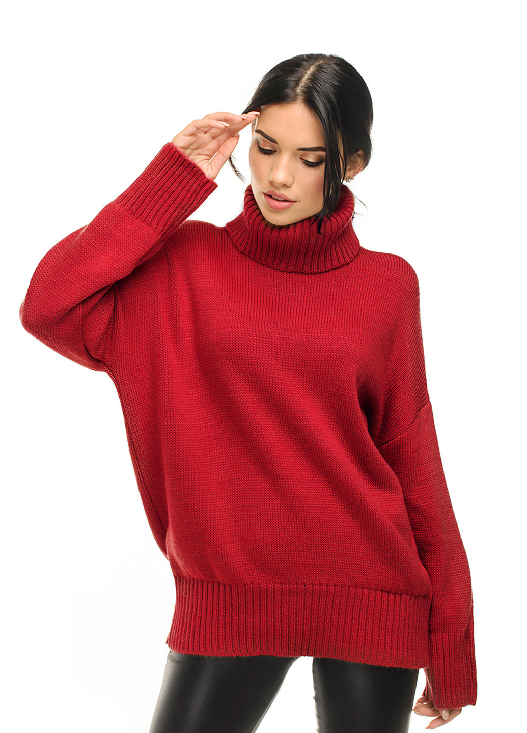 Красный демисезонный свитер SVTR