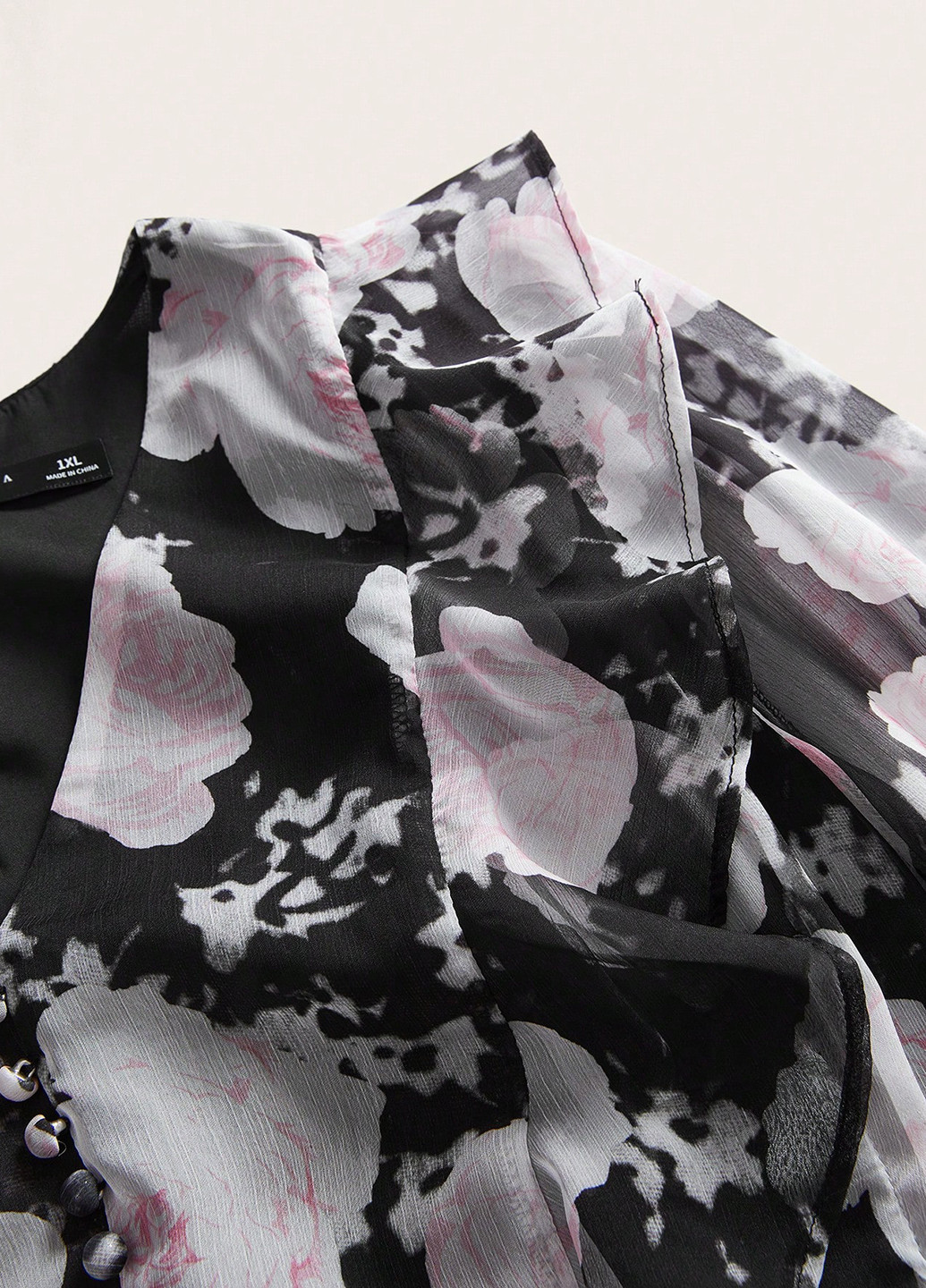 Чорна кежуал сукня в стилі армпір SHEIN з квітковим принтом