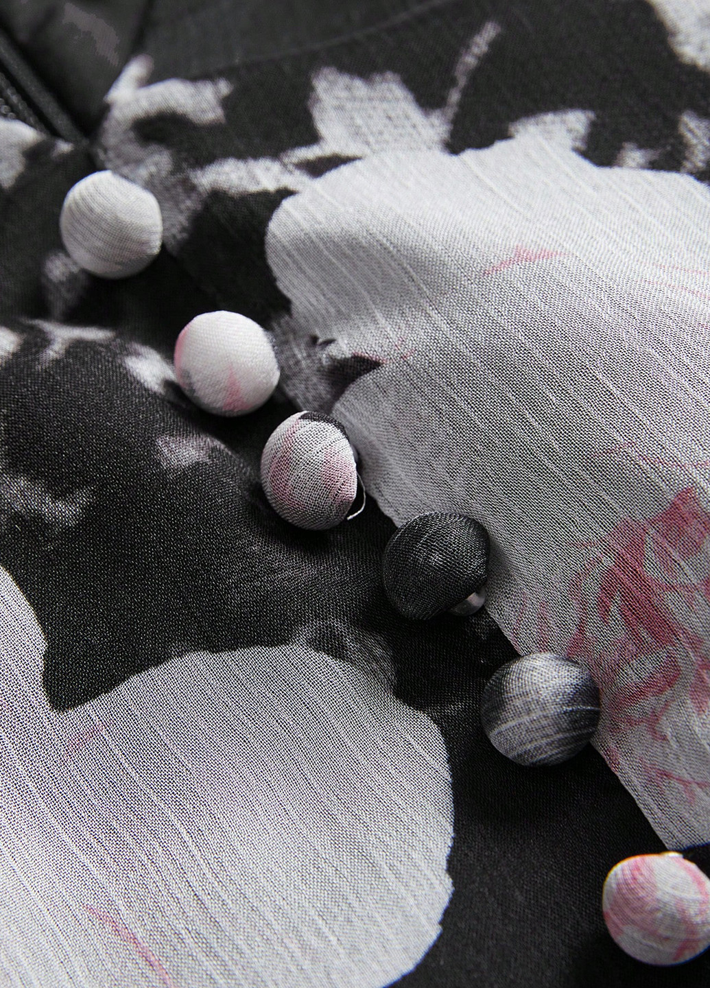 Чорна кежуал сукня в стилі армпір SHEIN з квітковим принтом