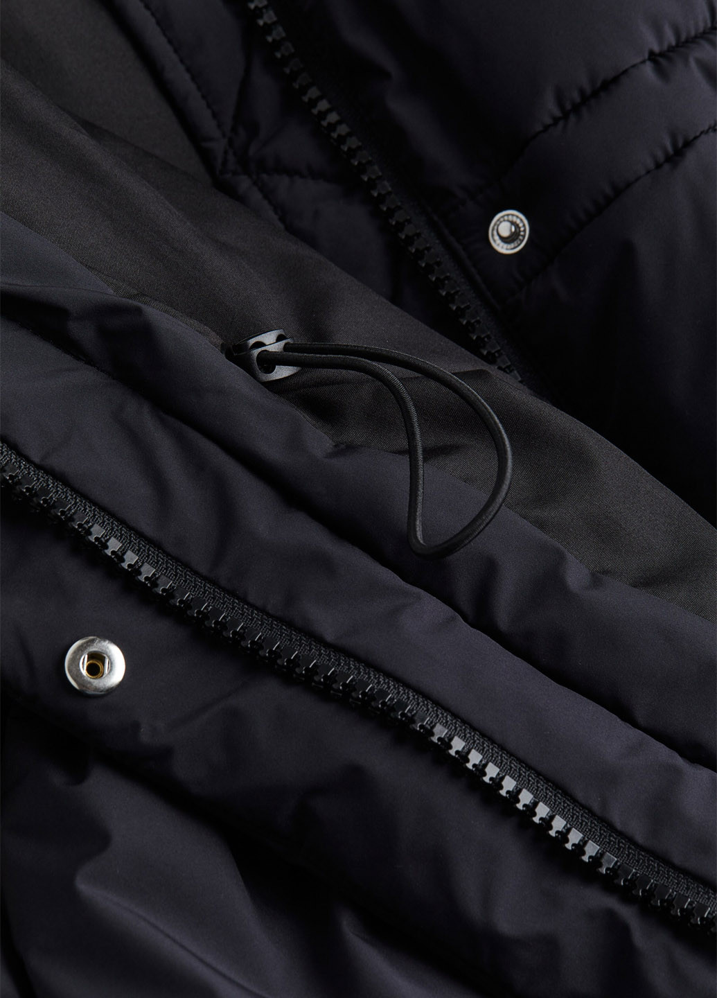 Чорна зимня куртка H&M