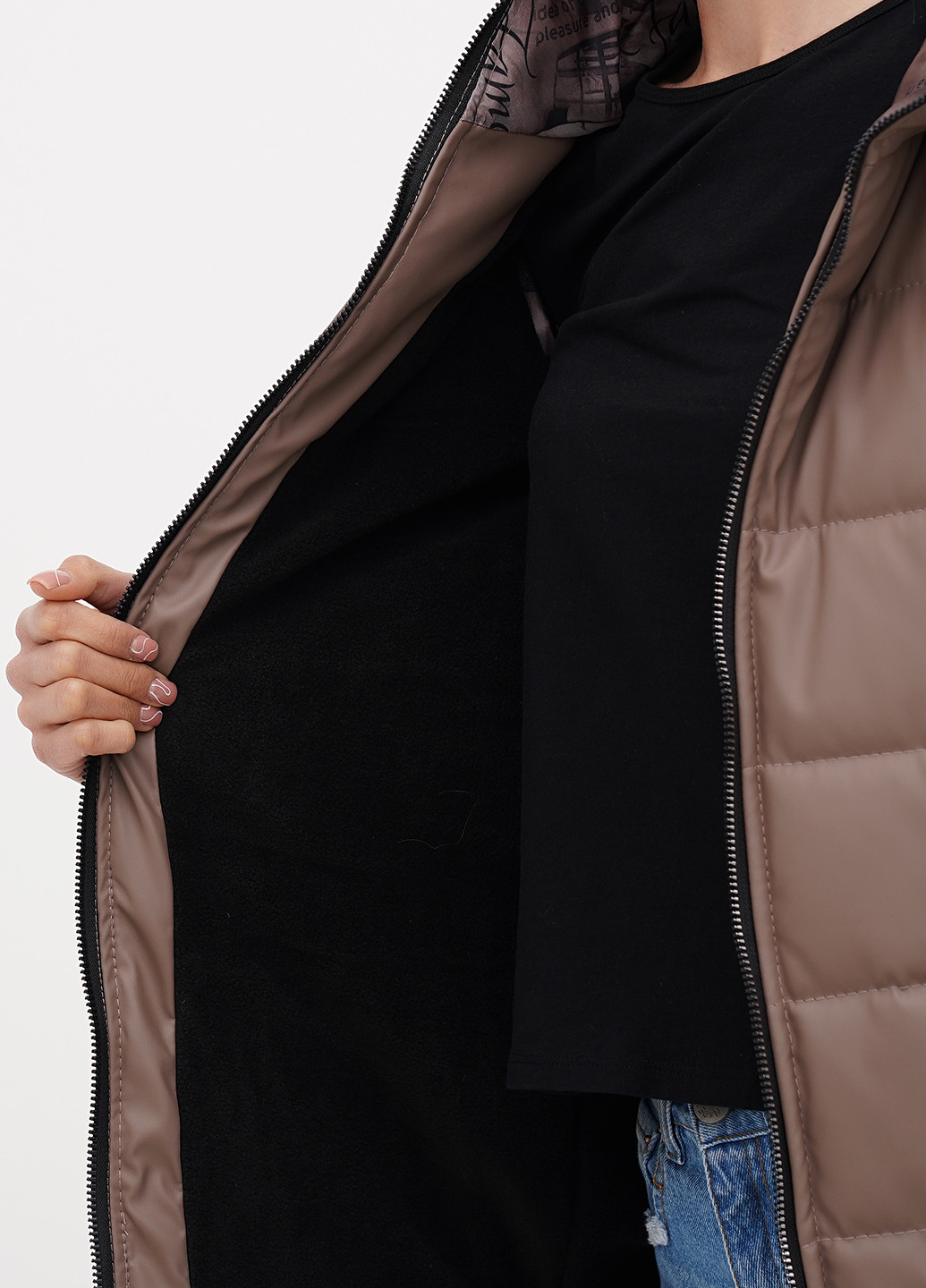 Кофейная зимняя куртка Basconi