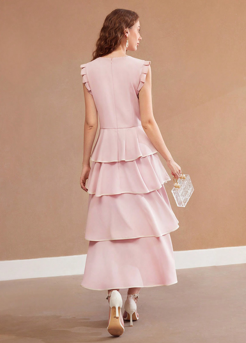 Пудровое вечернее платье а-силуэт SHEIN однотонное