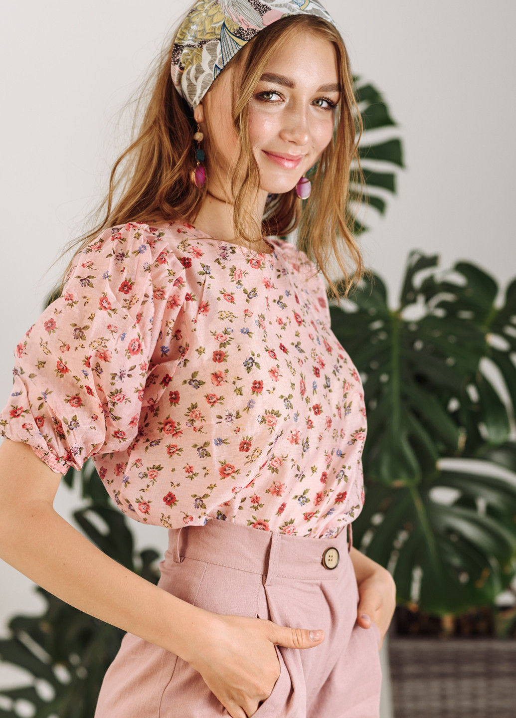 Розовая летняя блузка Azuri