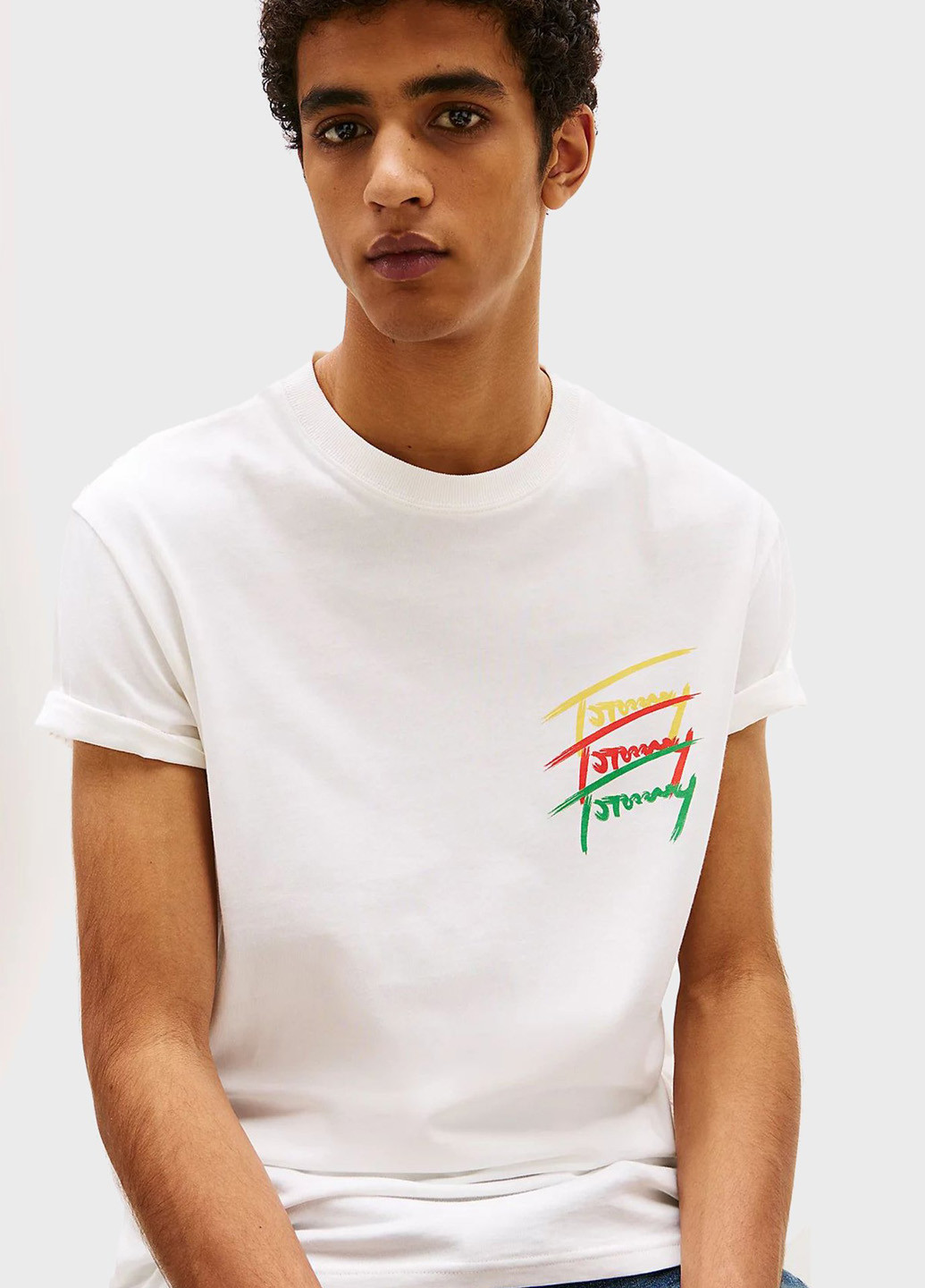 Белая футболка Tommy Jeans