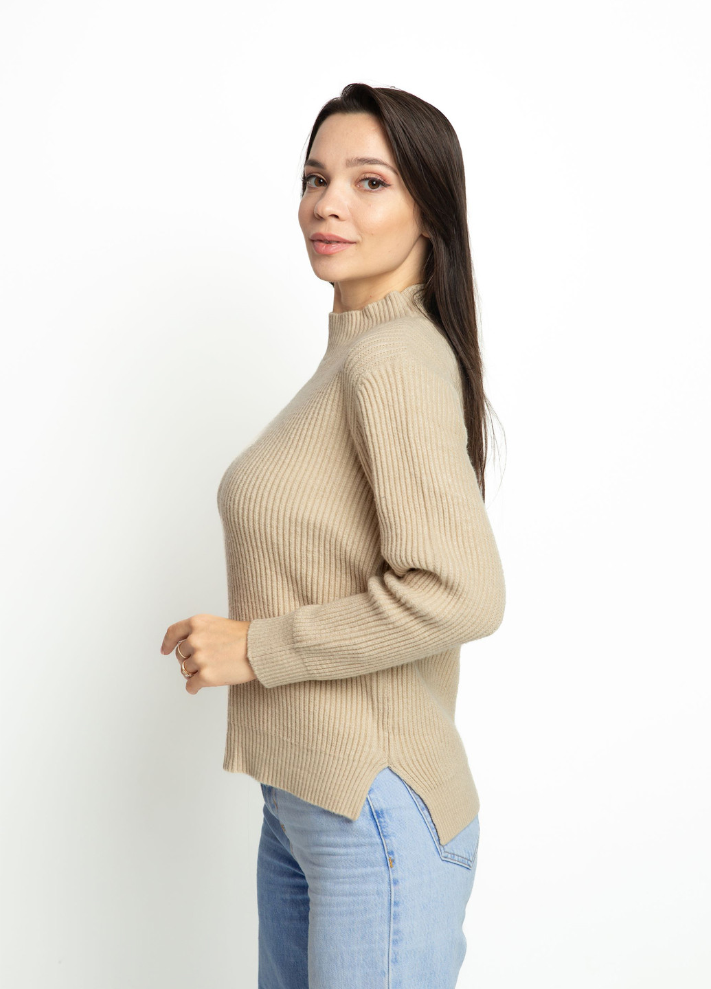 Бежевий демісезонний светр Time of Style