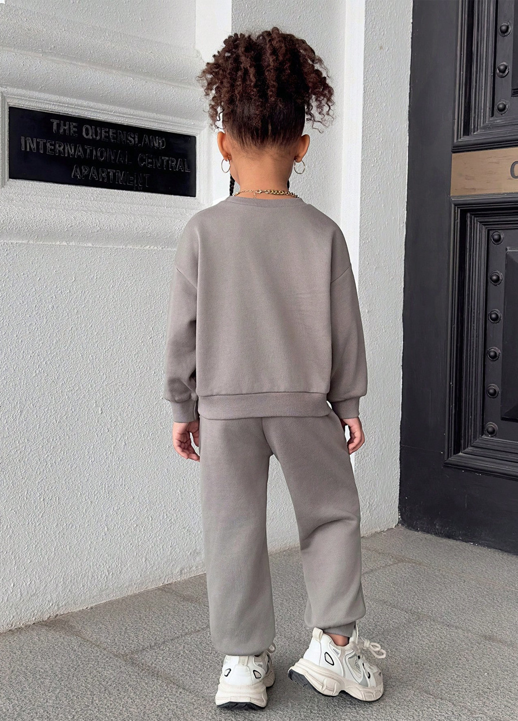 Костюм (свитшот, брюки) SHEIN (343141885)