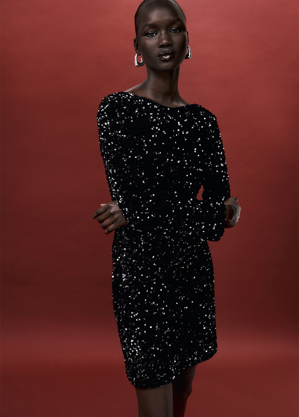 Чорна коктейльна сукня H&M однотонна