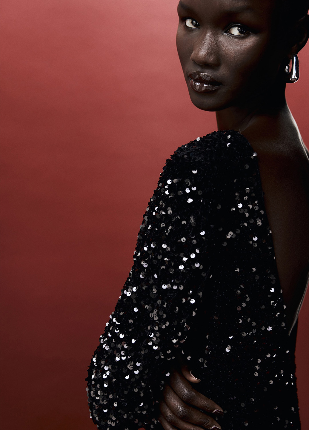 Чорна коктейльна сукня H&M однотонна