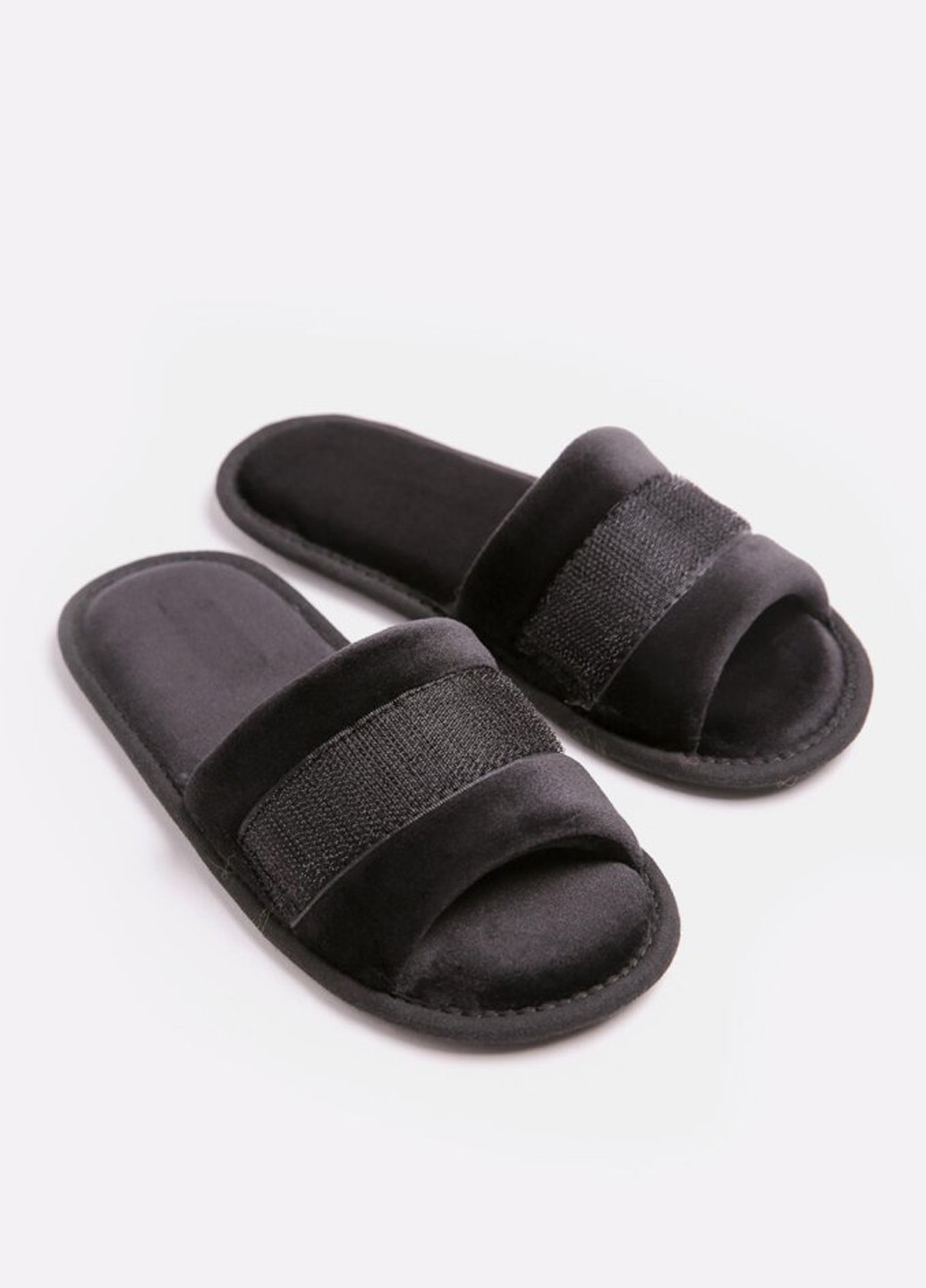 Черные тапочки Family Story