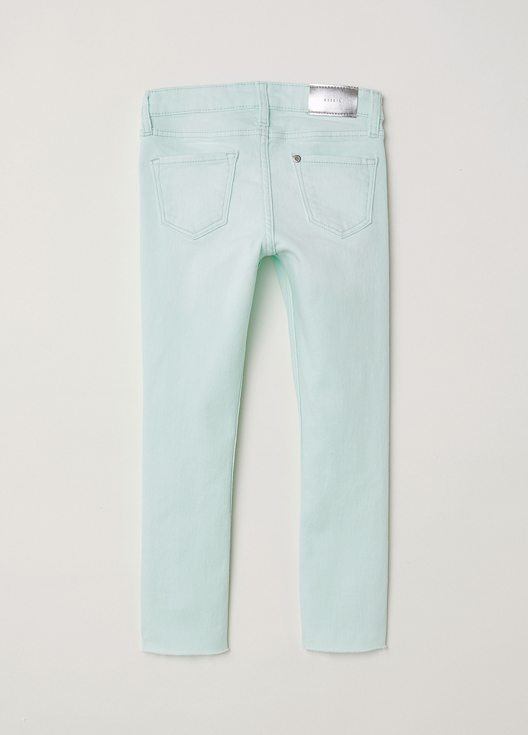 Светло-бирюзовые демисезонные зауженные джинсы H&M