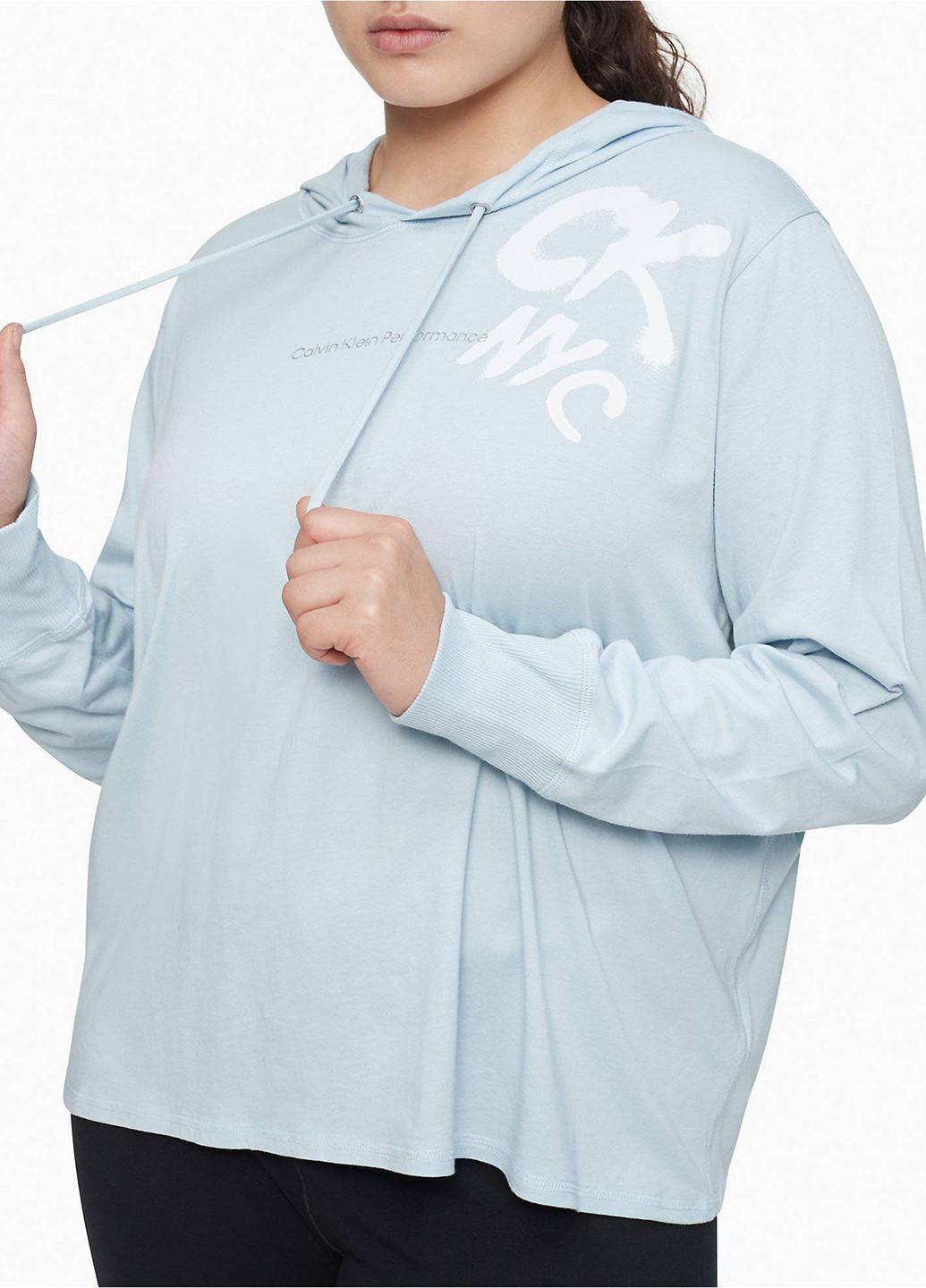 Голубой демисезонный кэжуал лонгслив Calvin Klein с логотипом