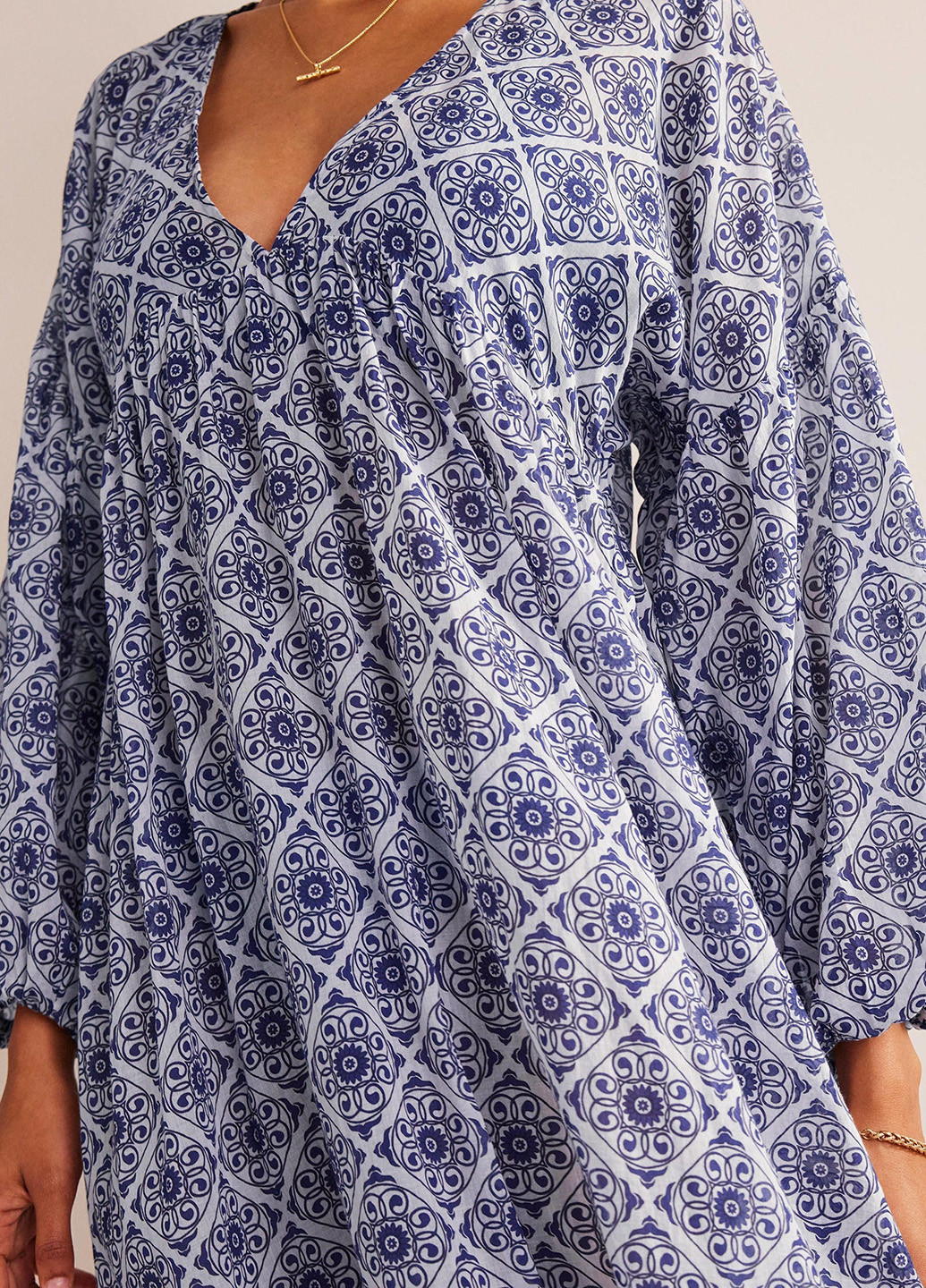 Серое кэжуал платье оверсайз Boden с абстрактным узором