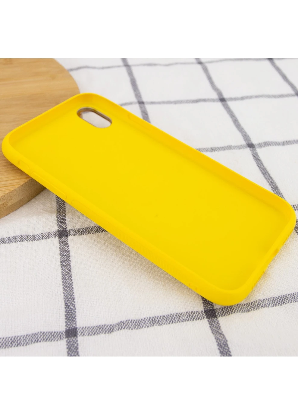 Шкіряний чохол Xshield для Apple iPhone X / XS (5.8"") Жовтий / Yellow (is_00000038062_1) Epik (250498964)