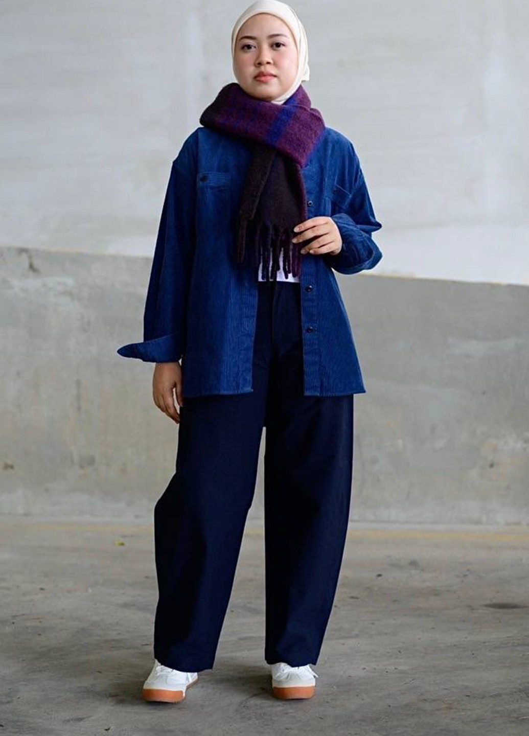 Синяя демисезонная куртка Uniqlo