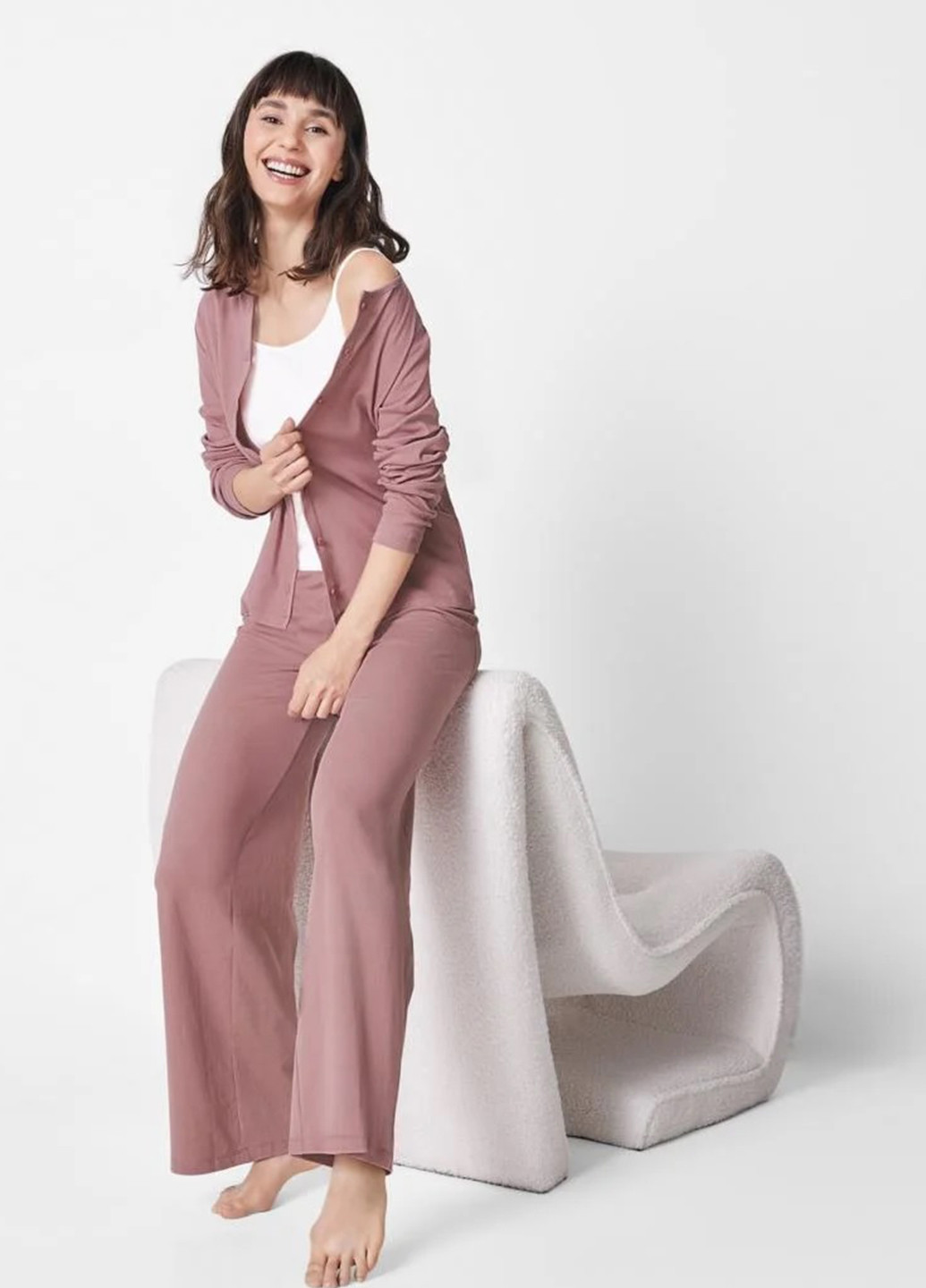 Комбинированная всесезон пижама (майка, кофта, брюки, шорты) кофта + майка + шорты + брюки Esmara