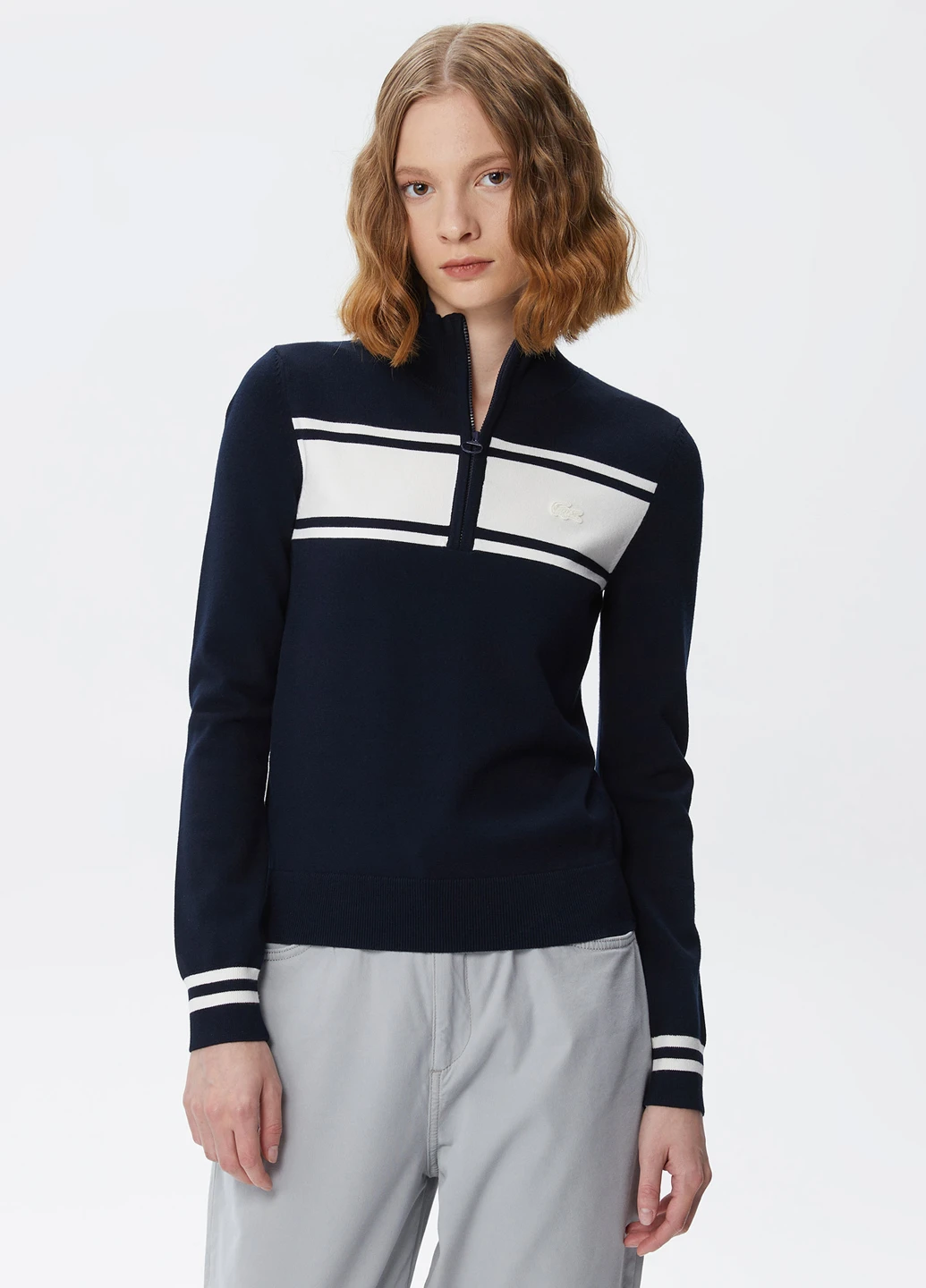 Темно-синий демисезонный свитер Lacoste