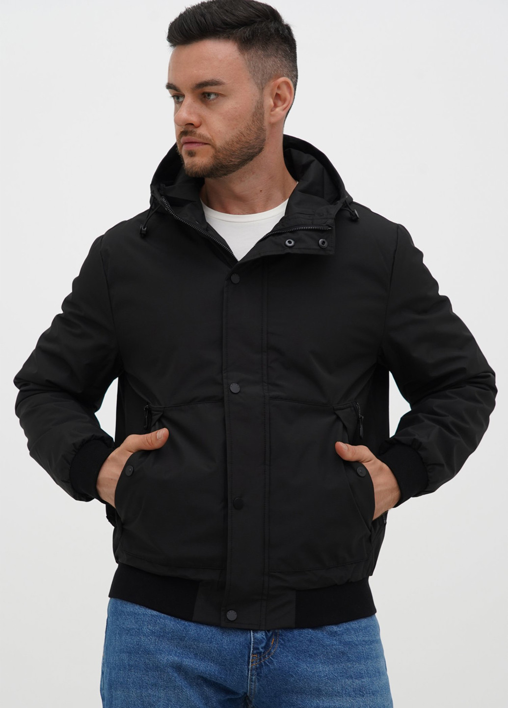 Черная демисезонная куртка Trend Collection