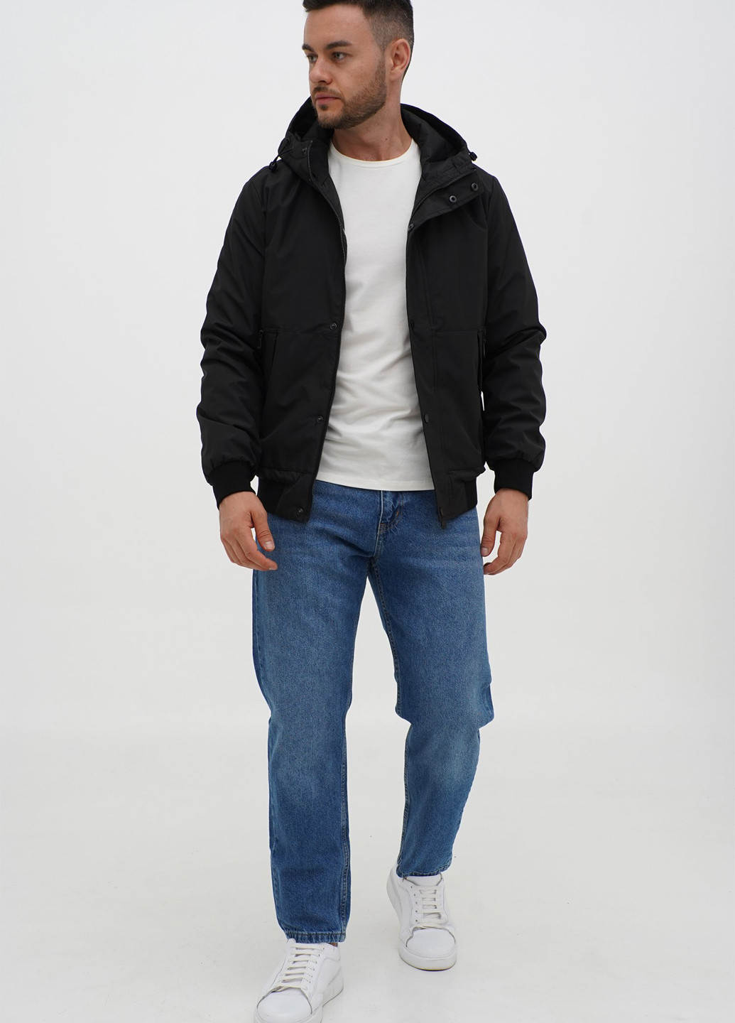 Черная демисезонная куртка Trend Collection